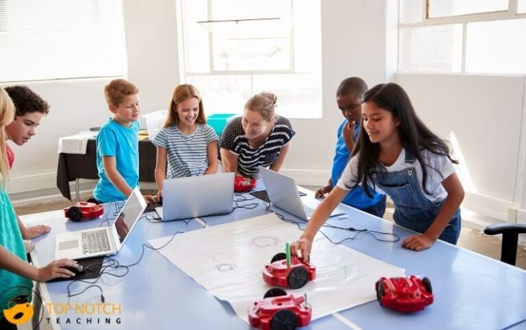 studenti motivati che collaborano in classe